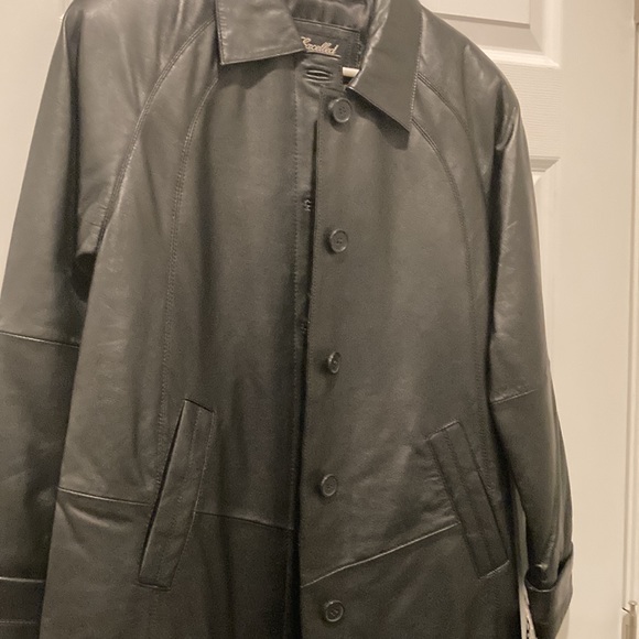Excelled Collection black leather trench coat, XS - Picture 2 of 5